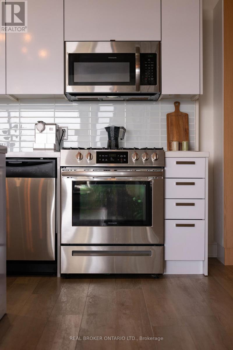 703 - 203 Catherine Street