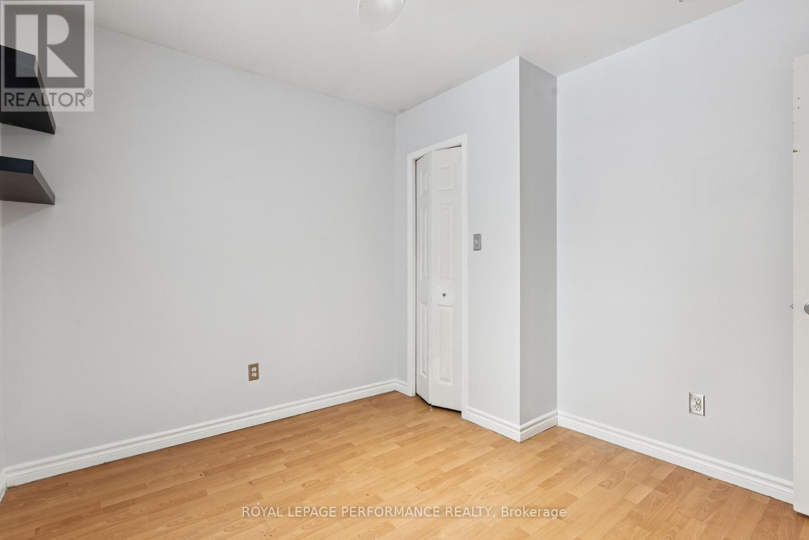 121 Elizabeth Street