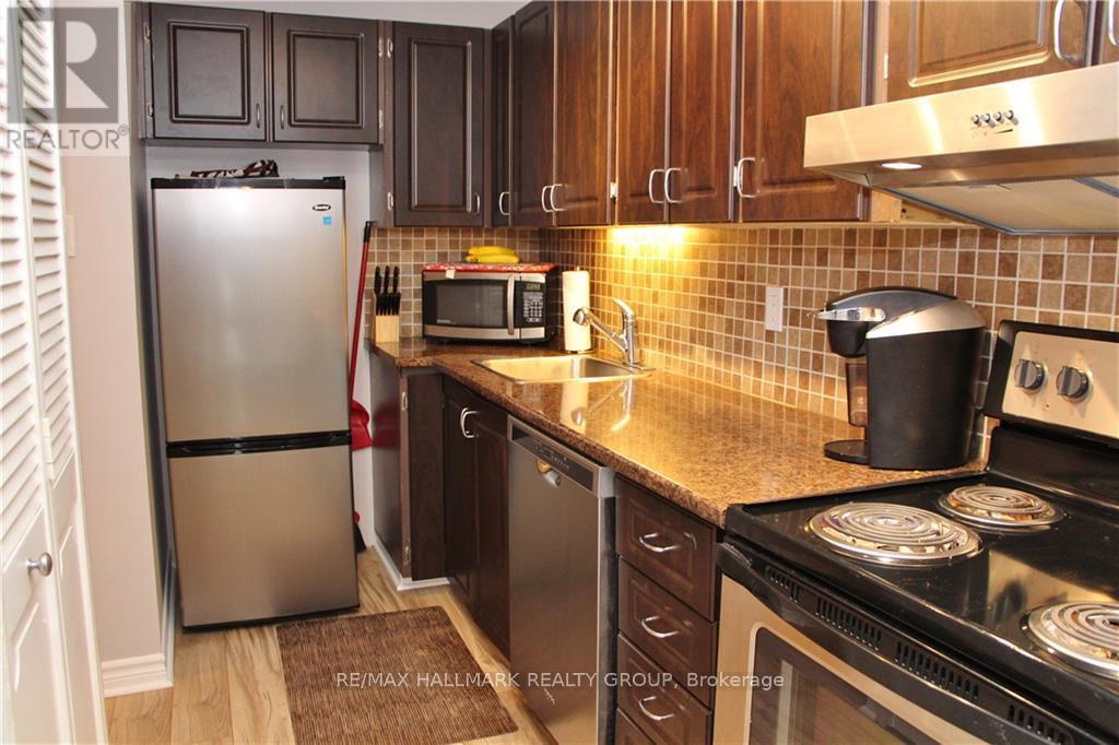 4 - 14 Sweetbriar Circle