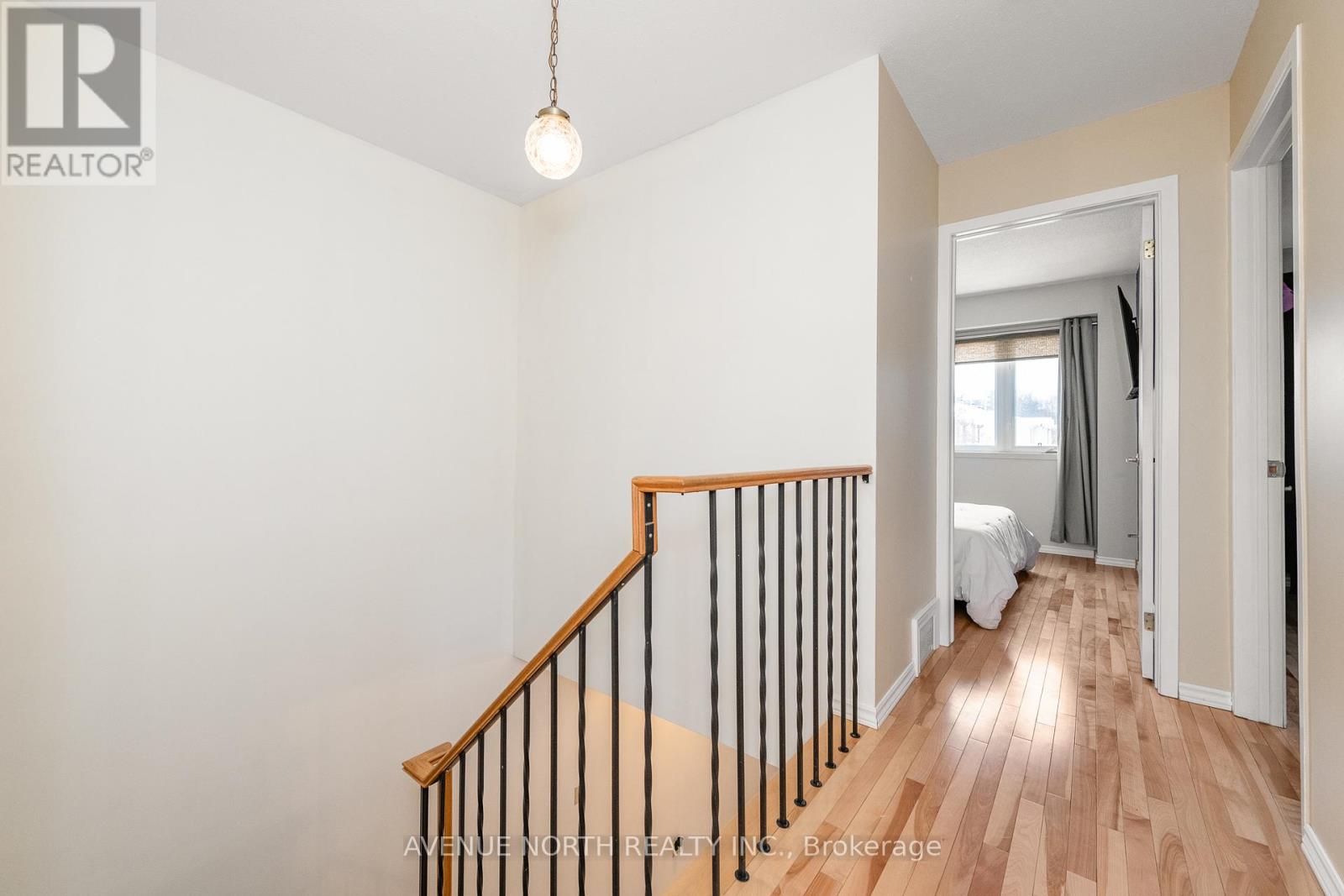 128 Midsummer Terrace