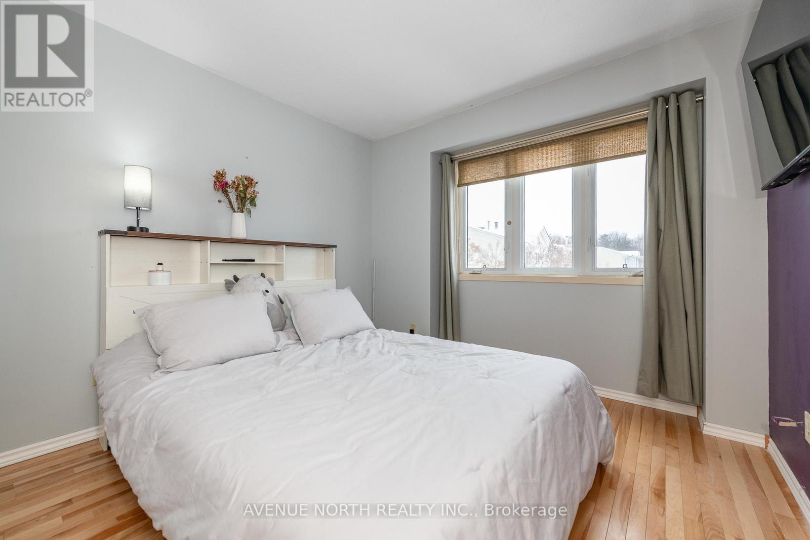 128 Midsummer Terrace