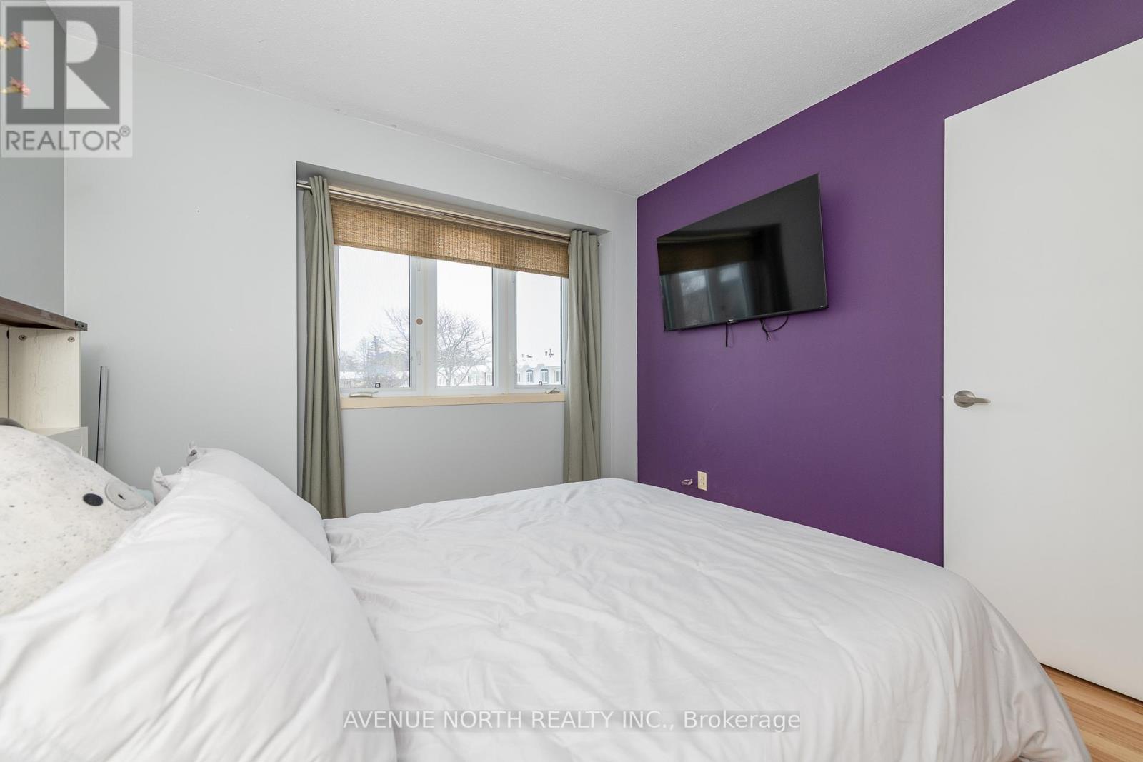 128 Midsummer Terrace