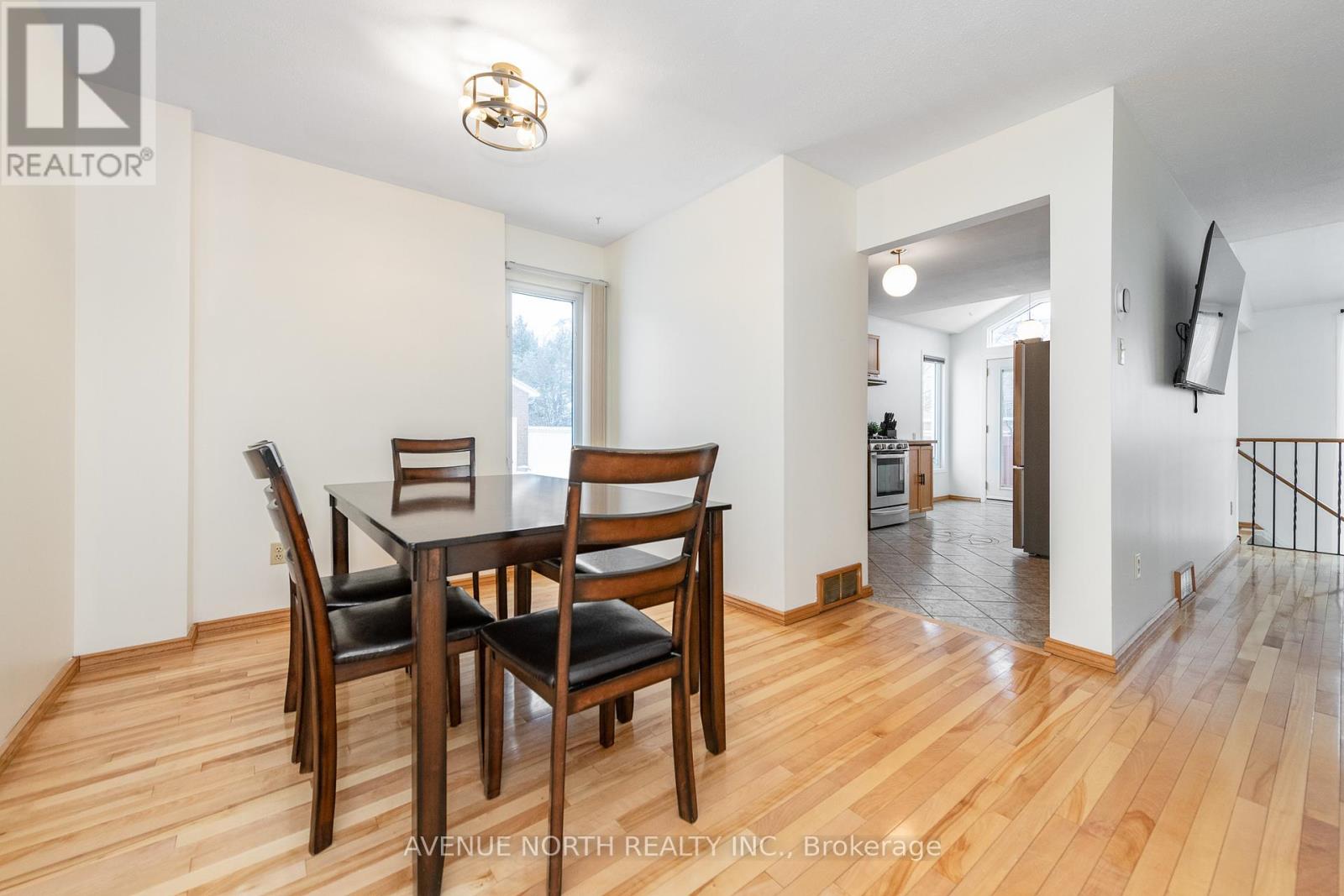 128 Midsummer Terrace