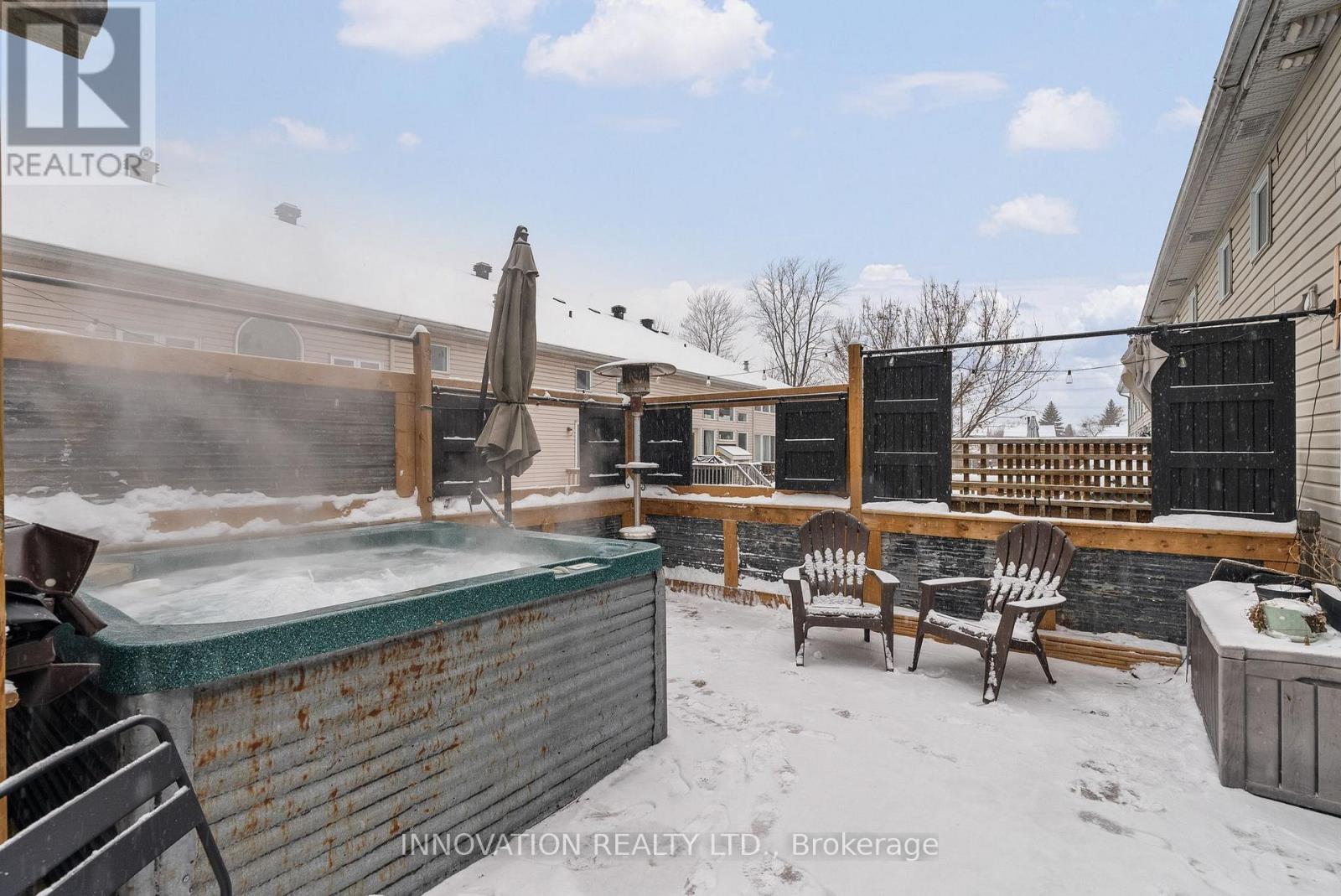 246 Gladeview Private