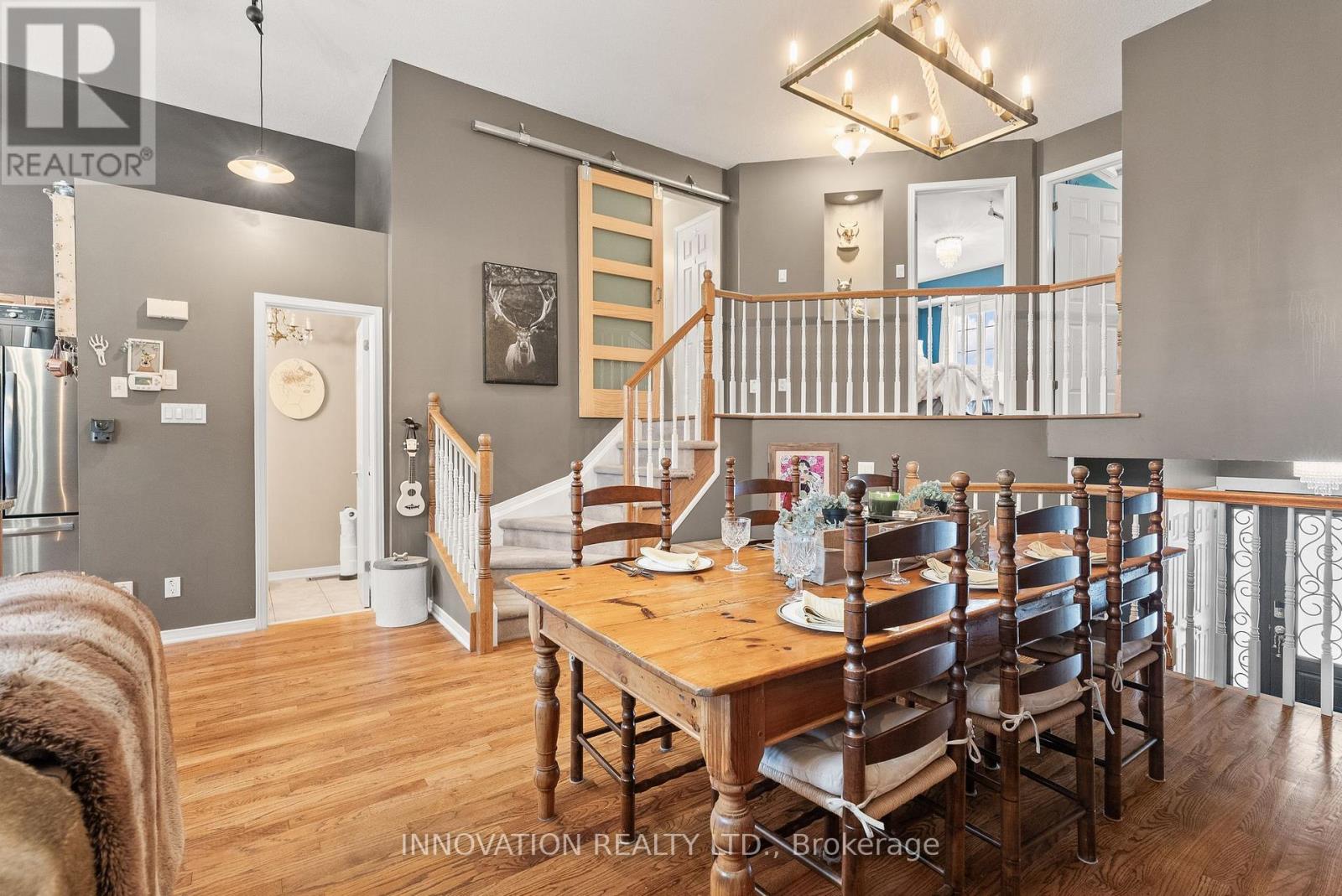 246 Gladeview Private