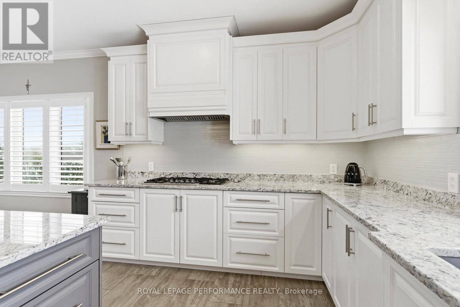 18132 St. Laurent Boulevard