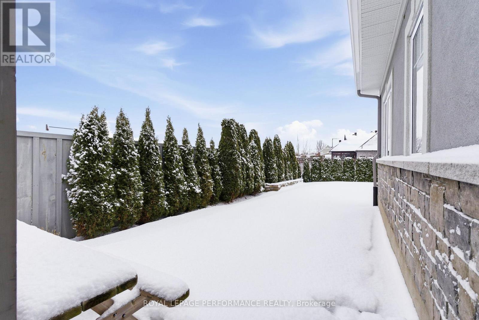 18132 St. Laurent Boulevard