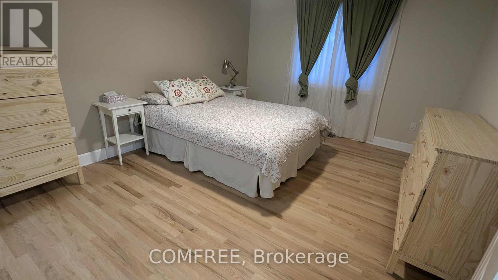 410 Grassendale Private