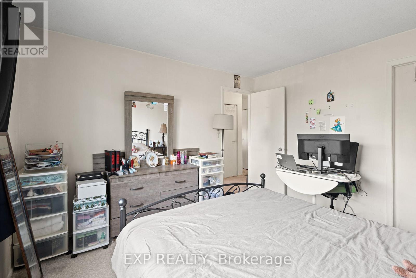 209 - 214 Viewmount Drive