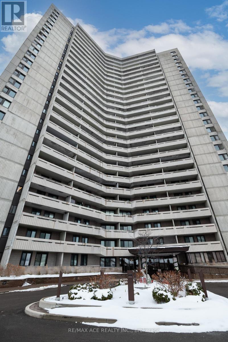 1506 - 1171 Ambleside Drive