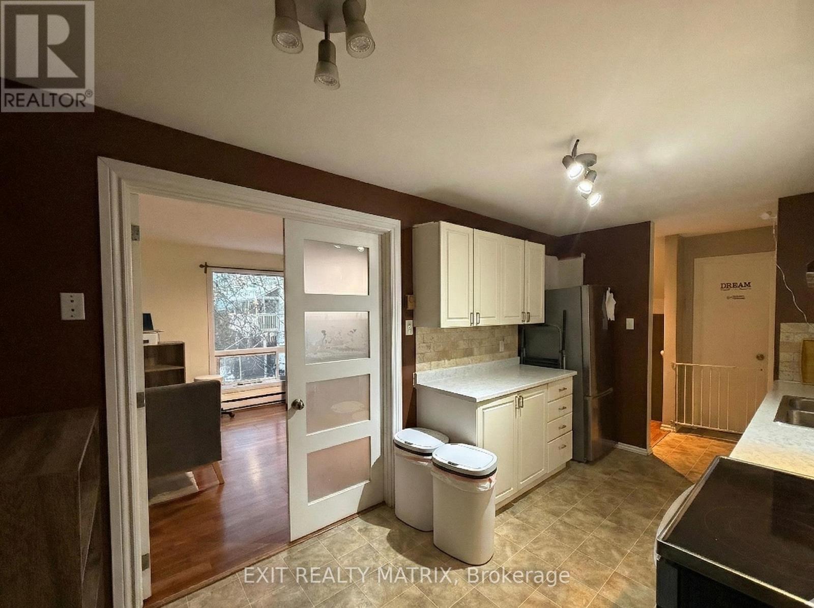 5b - 762 St. Andre Drive