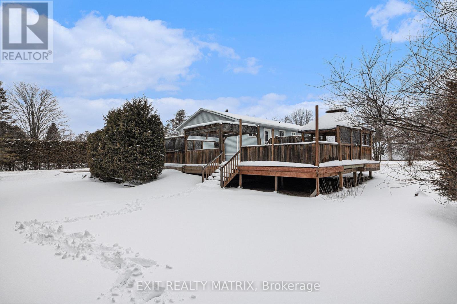 3333 White Spruce Street