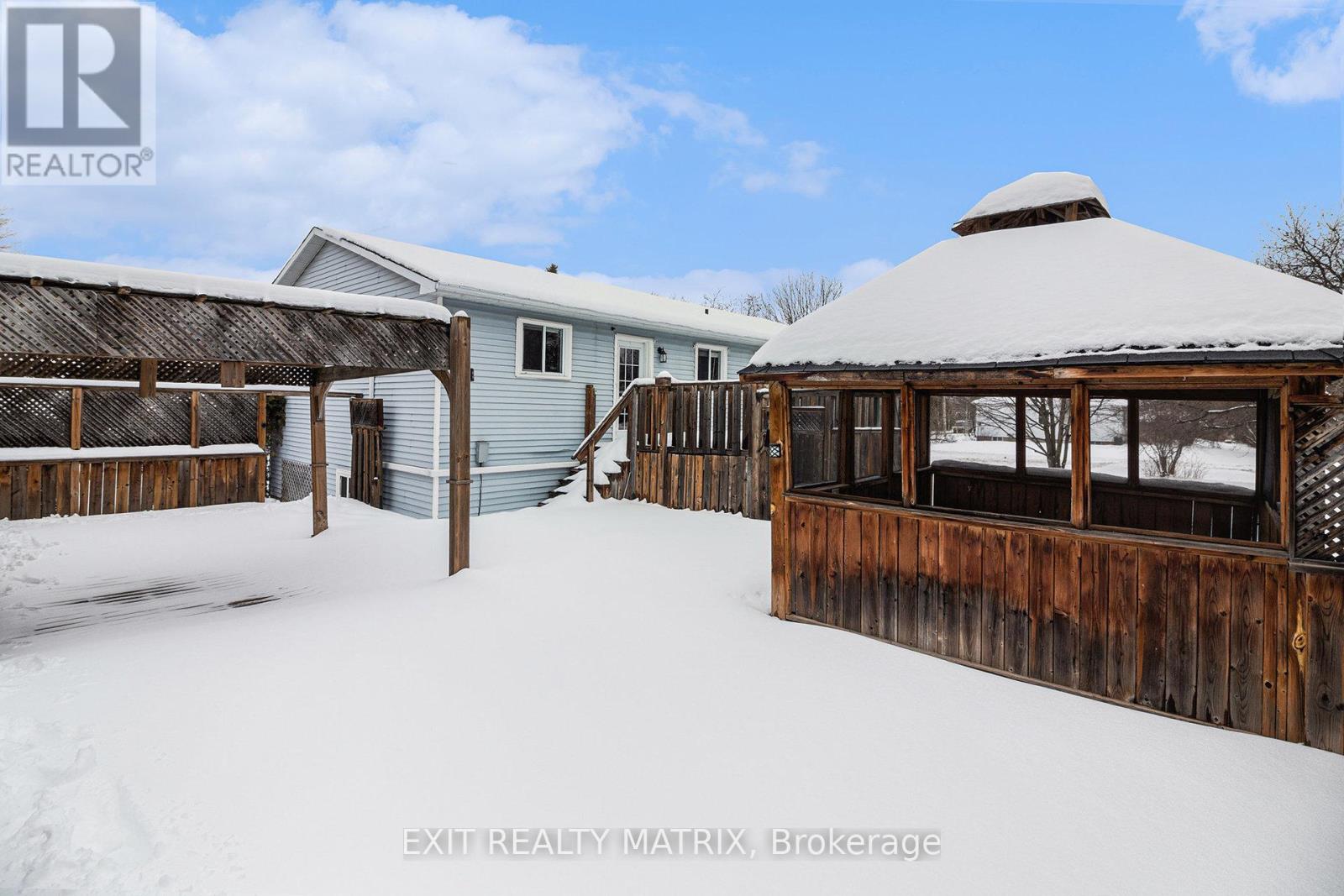 3333 White Spruce Street