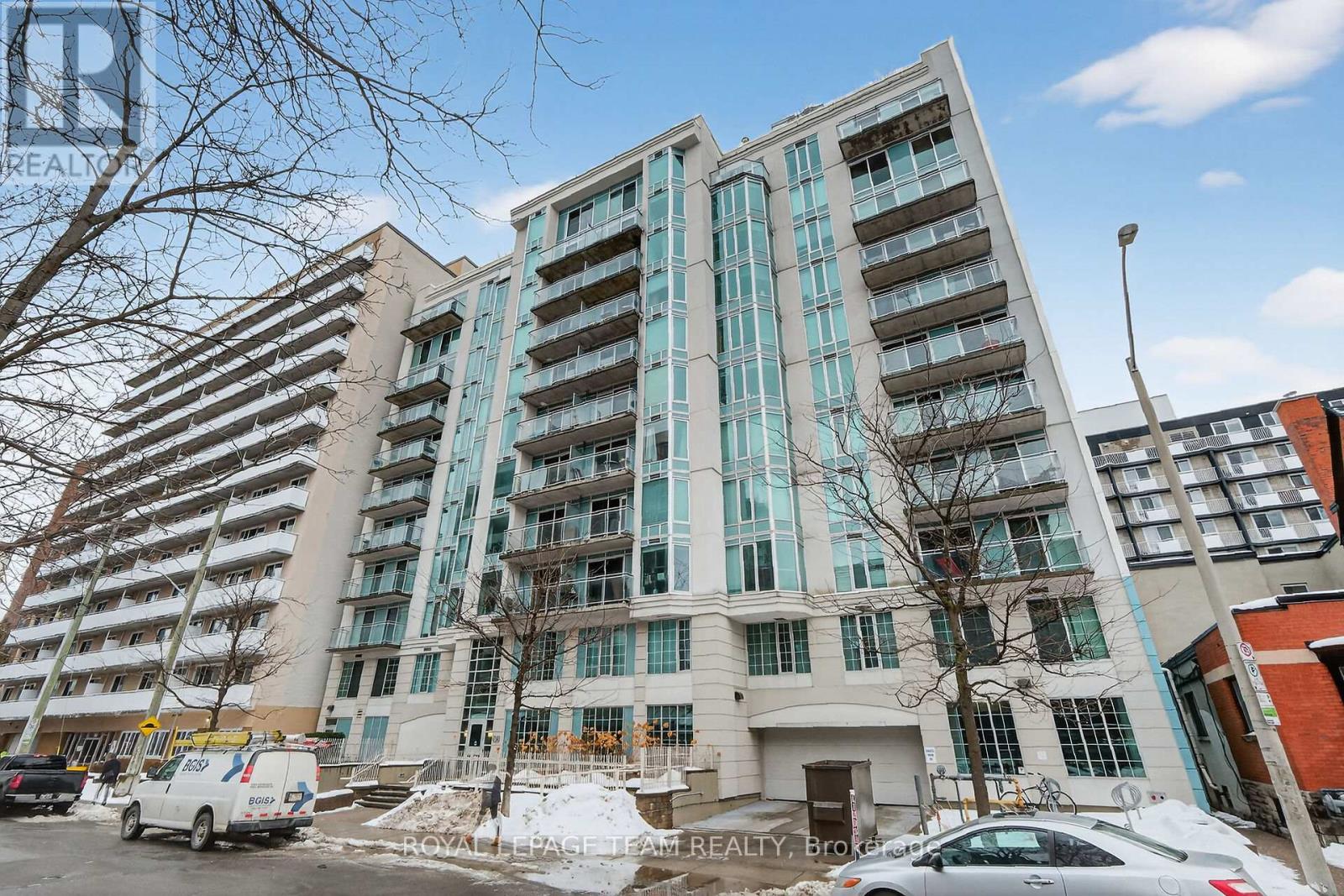 804 - 138 Somerset Street W