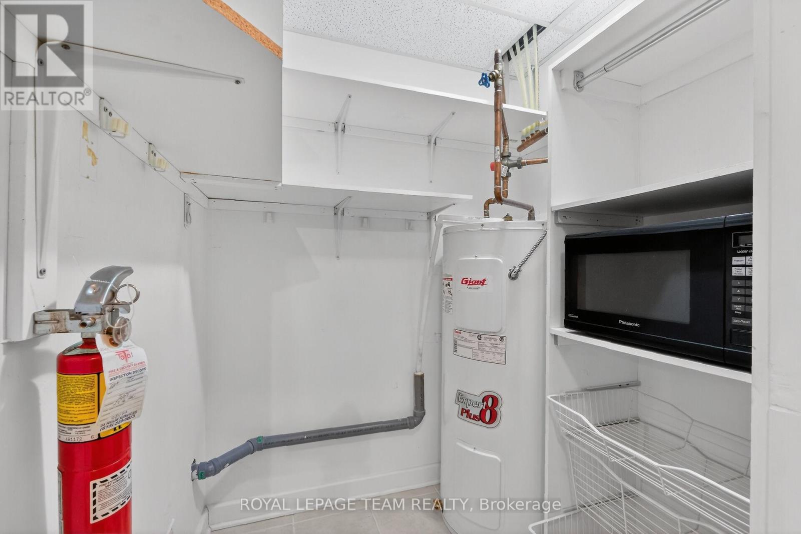 804 - 138 Somerset Street W