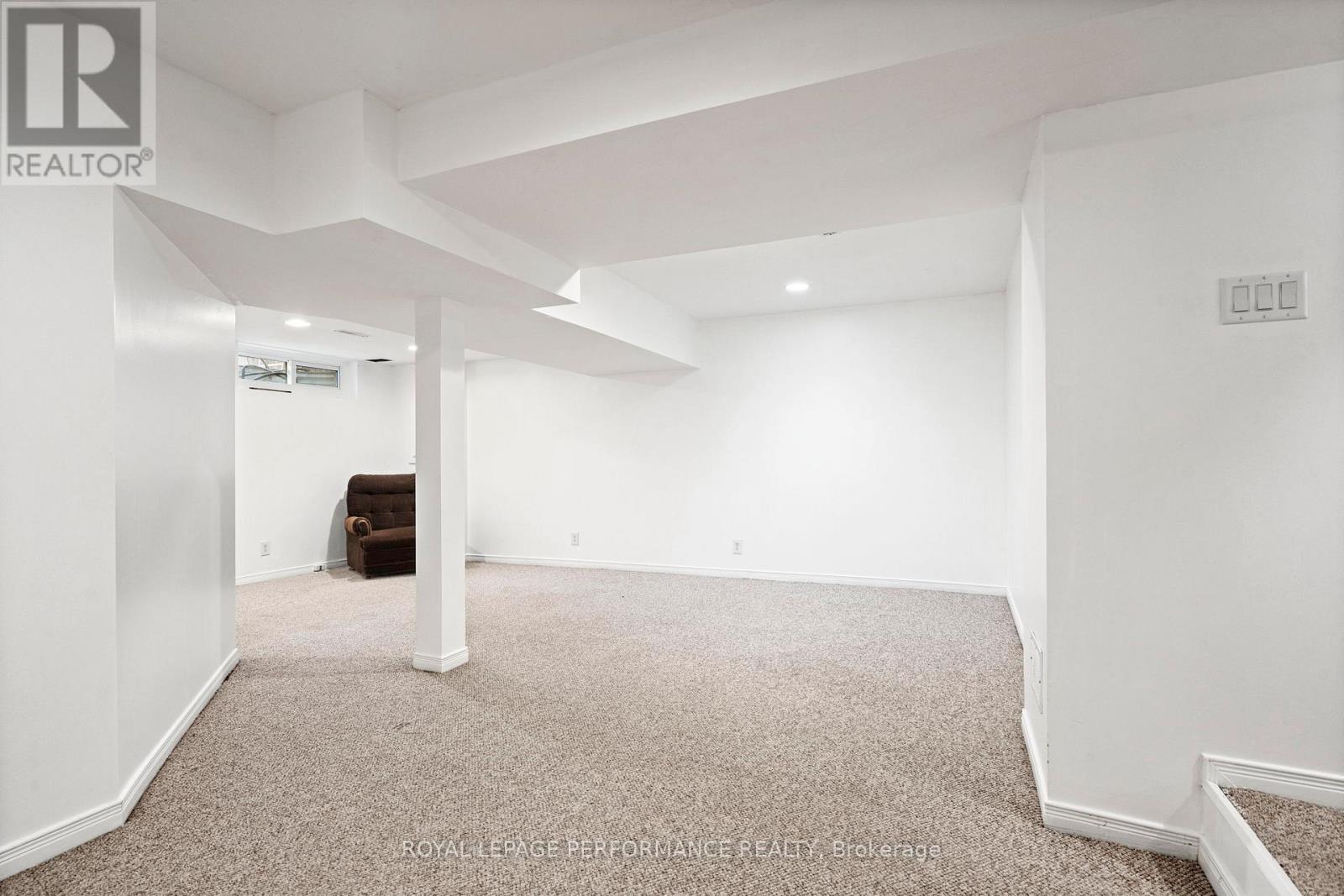 39 - 1140 Forets Avenue