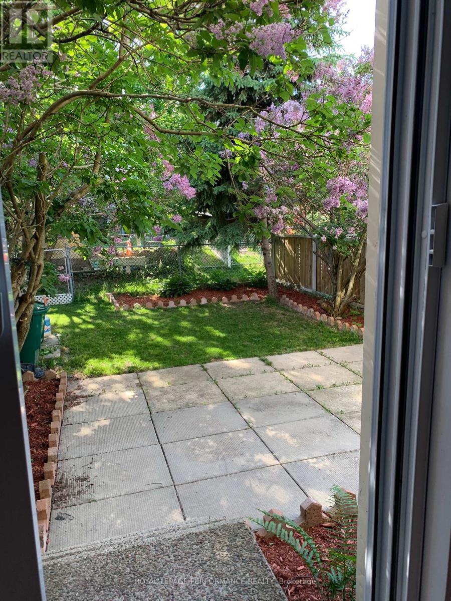 39 - 1140 Forets Avenue