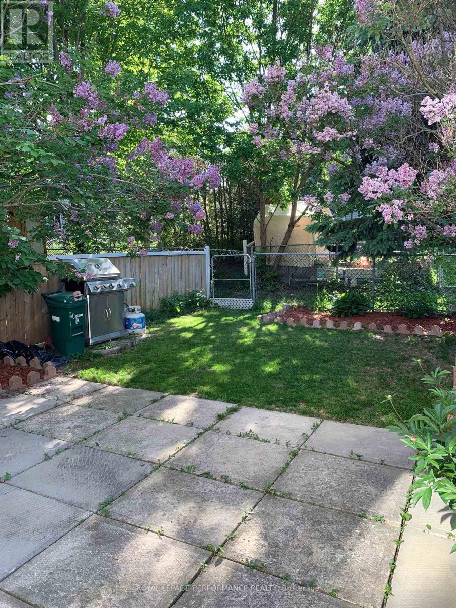 39 - 1140 Forets Avenue