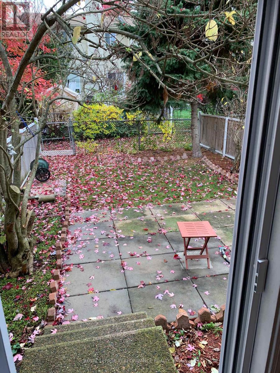 39 - 1140 Forets Avenue