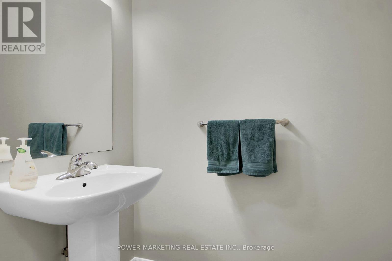 1076 Cobble Hill Drive