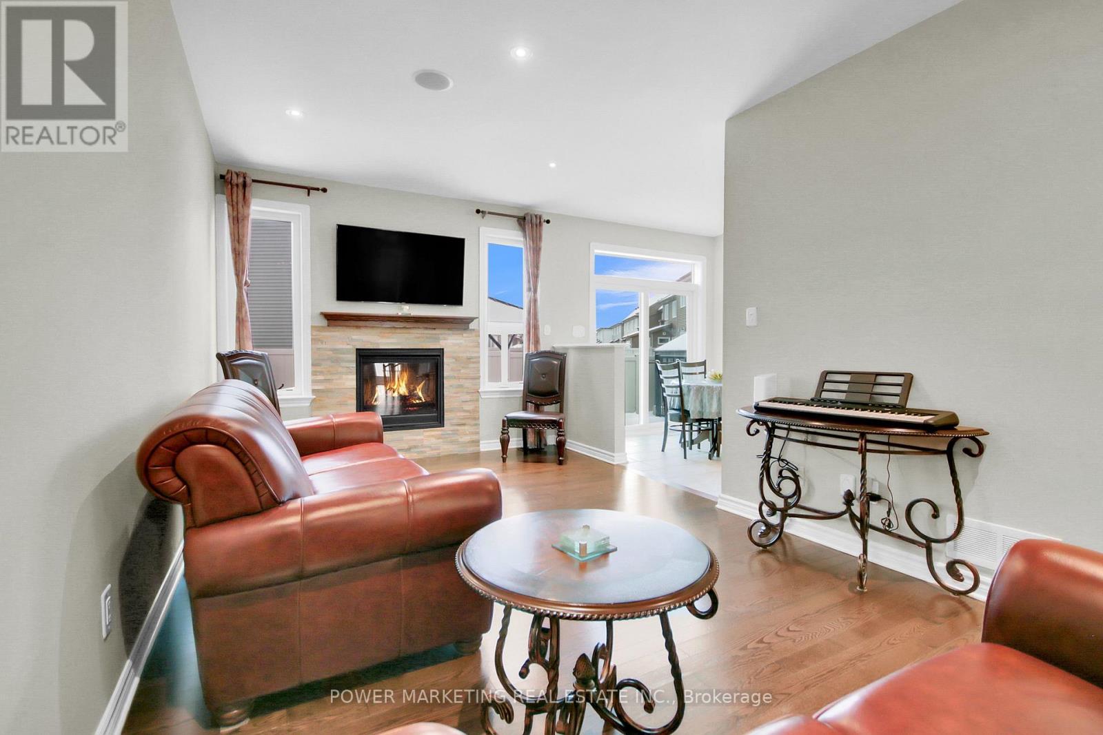 1076 Cobble Hill Drive