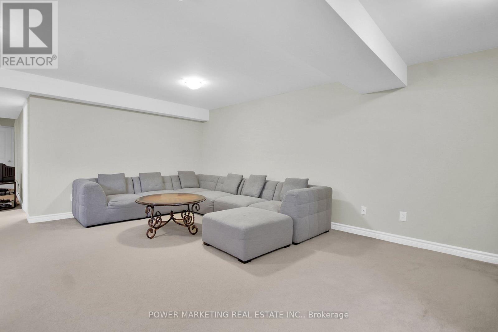 1076 Cobble Hill Drive