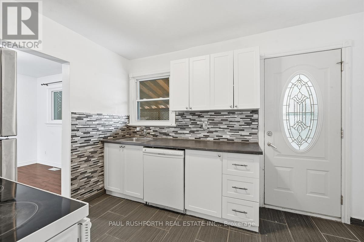 646 Borthwick Avenue