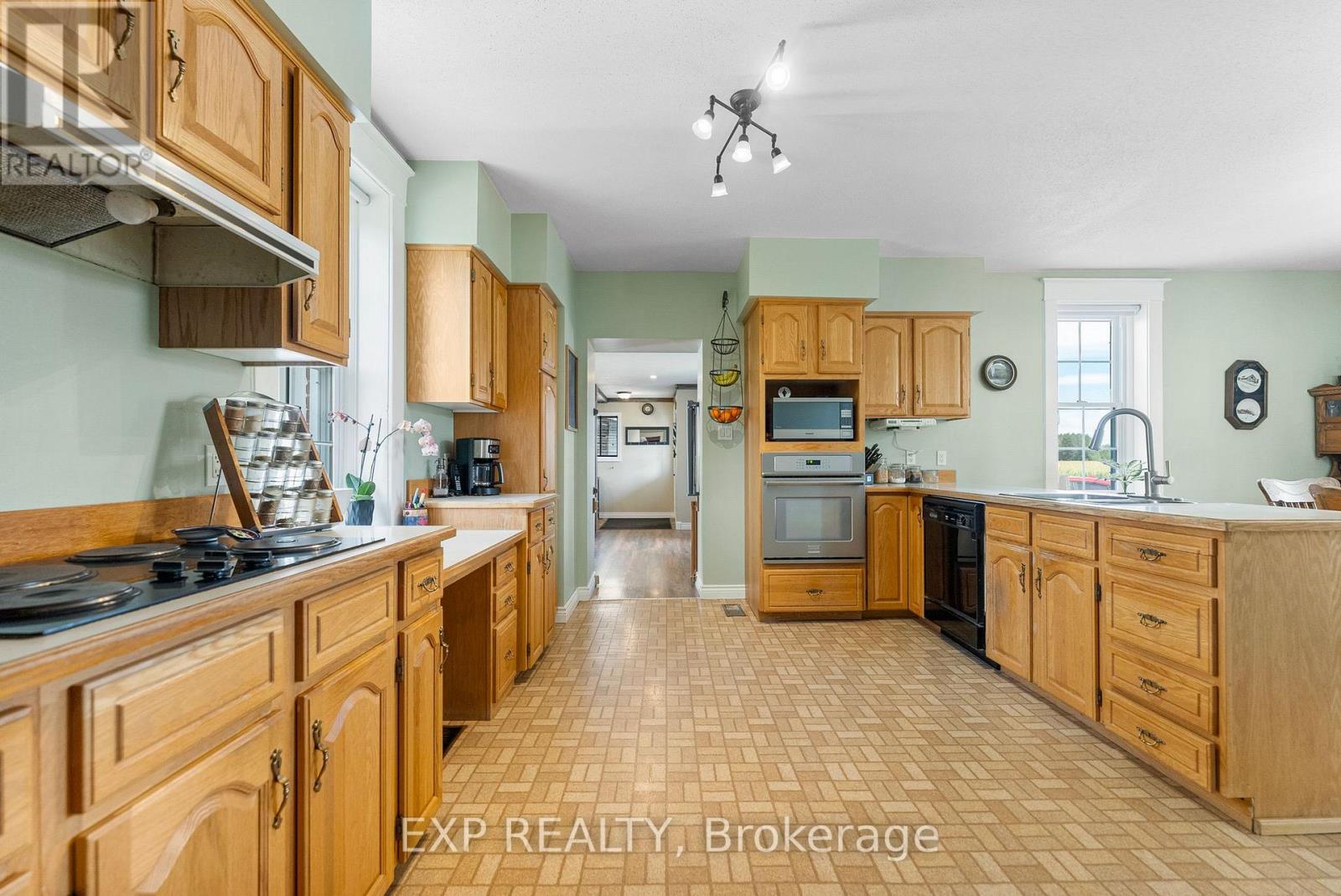 1382 Lochwinnoch Road