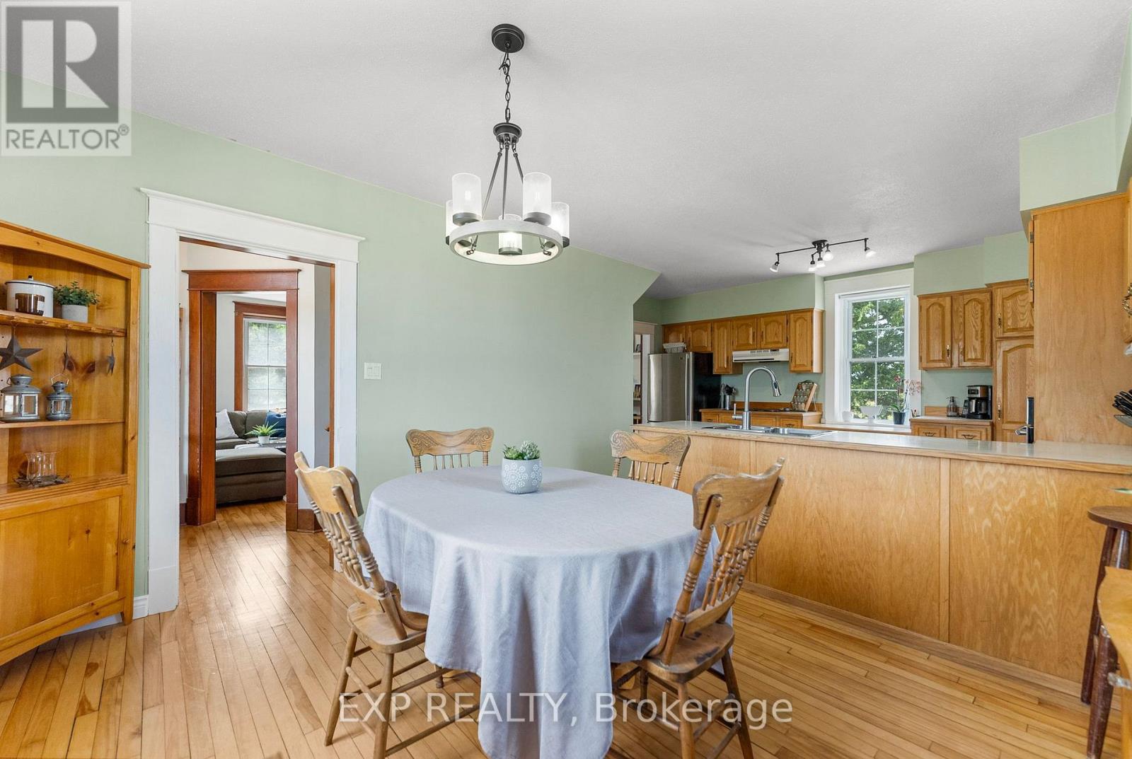 1382 Lochwinnoch Road