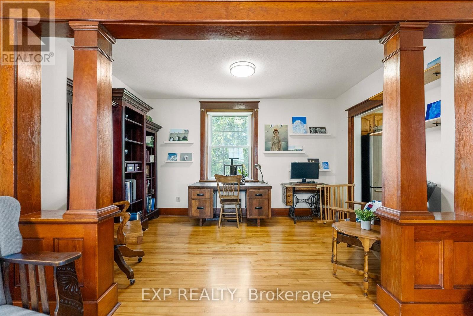 1382 Lochwinnoch Road