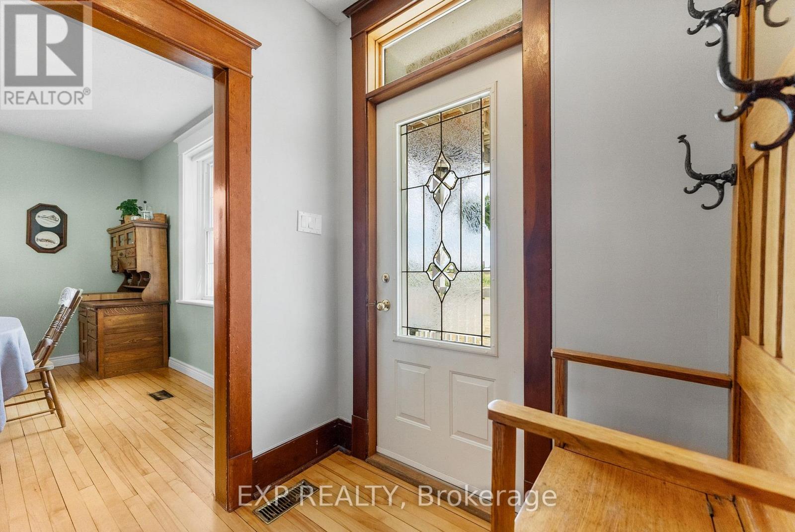 1382 Lochwinnoch Road