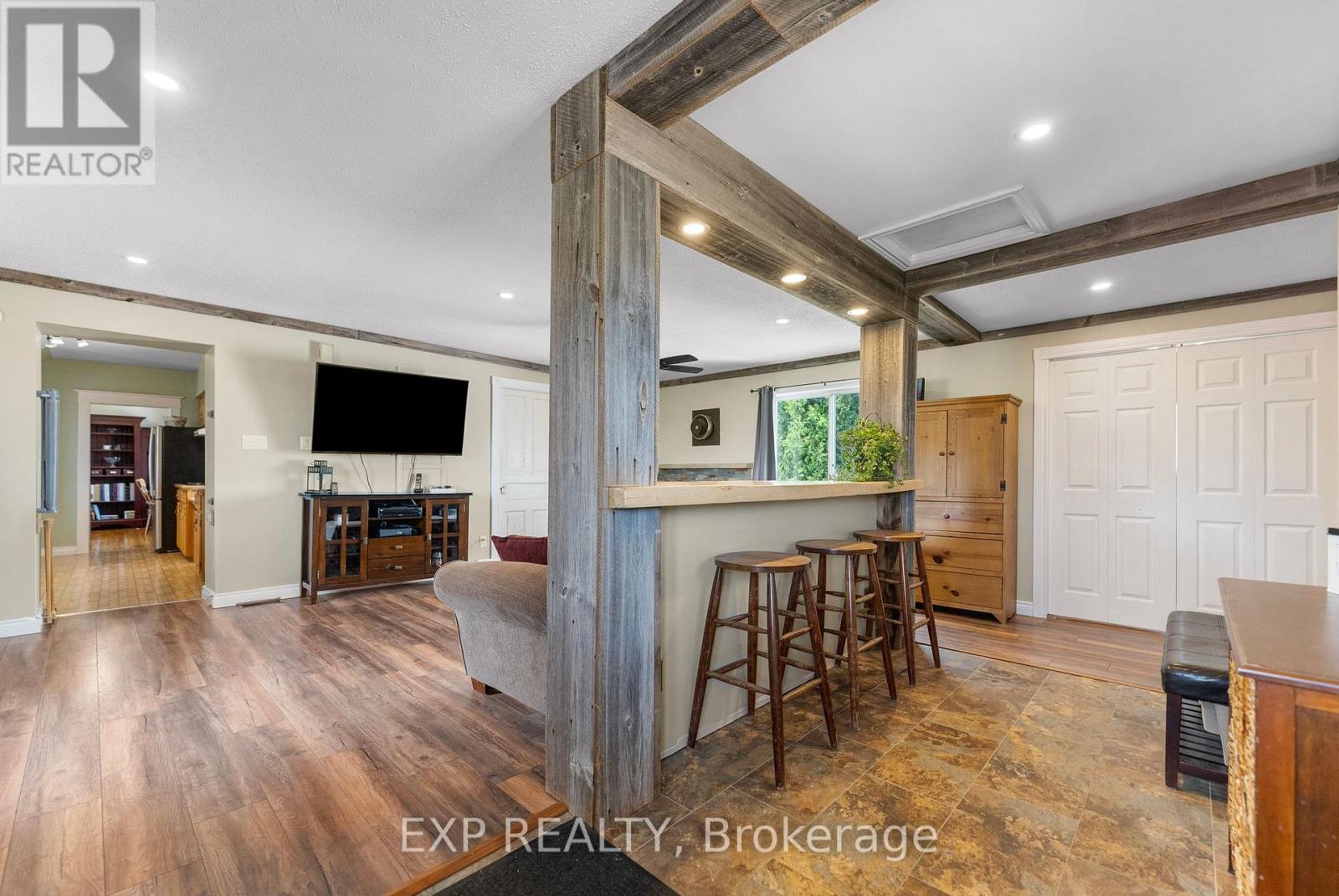 1382 Lochwinnoch Road