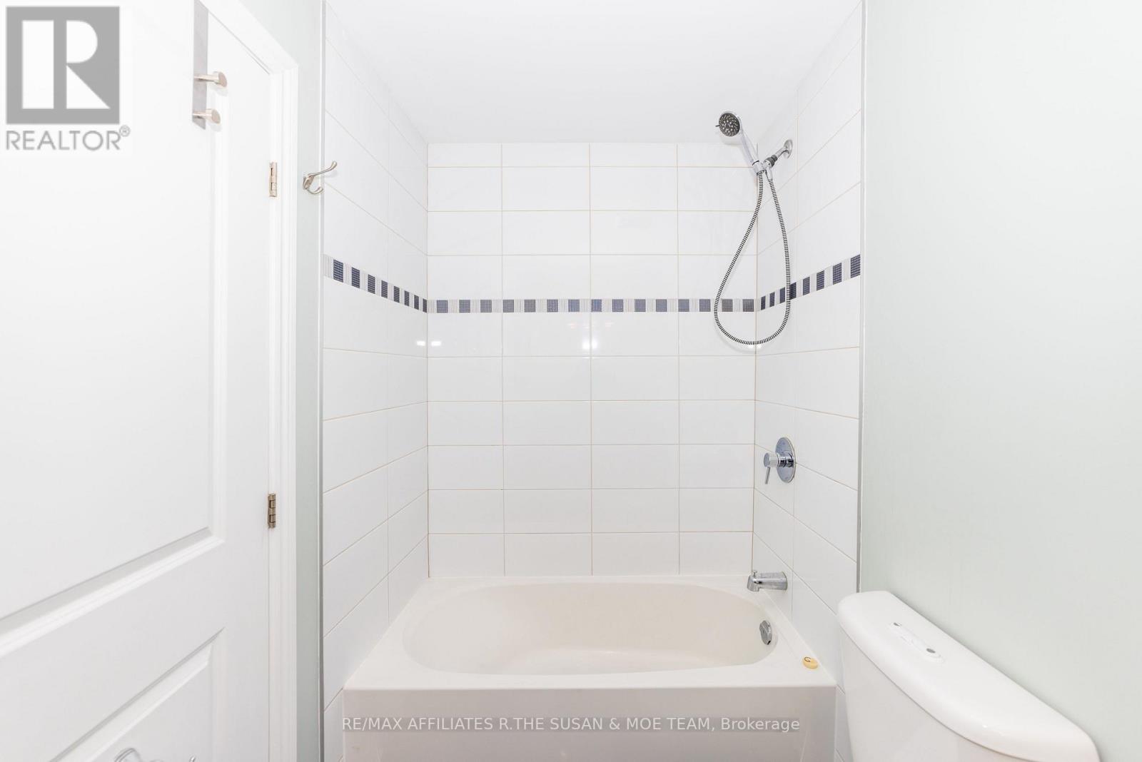 106 - 682 Churchill Avenue N