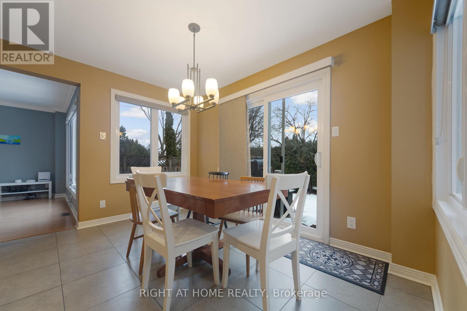 32 Marble Arch Crescent