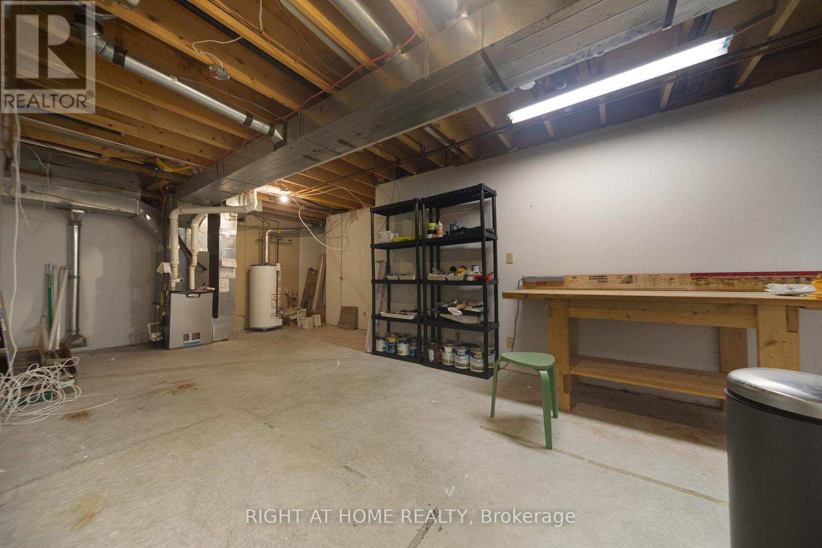 32 Marble Arch Crescent