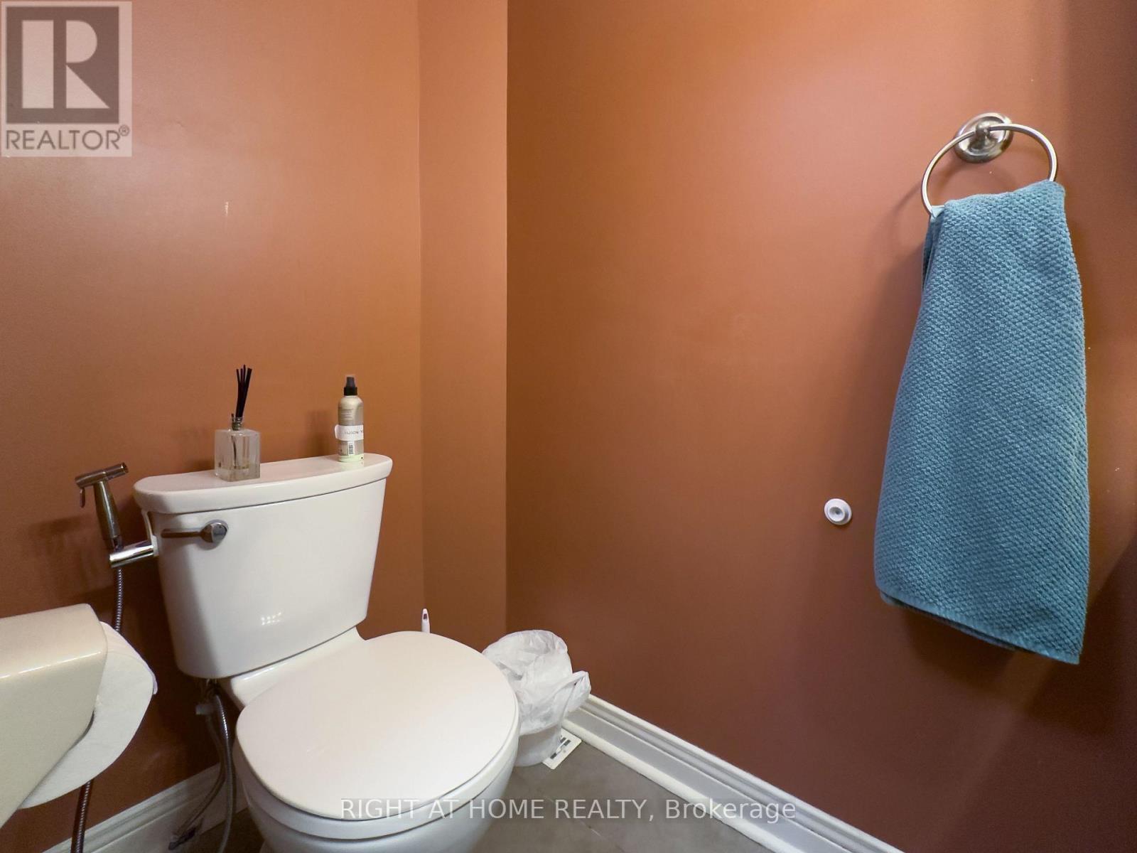 32 Marble Arch Crescent