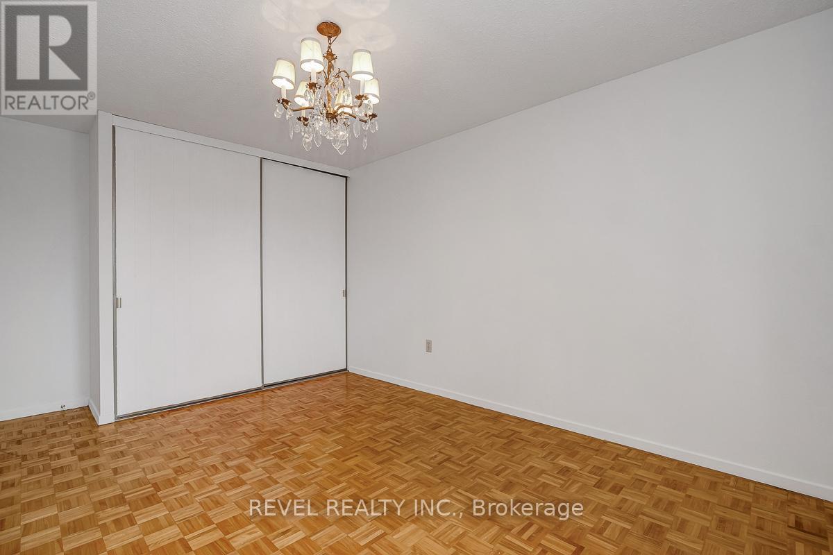 303 - 3100 Carling Avenue