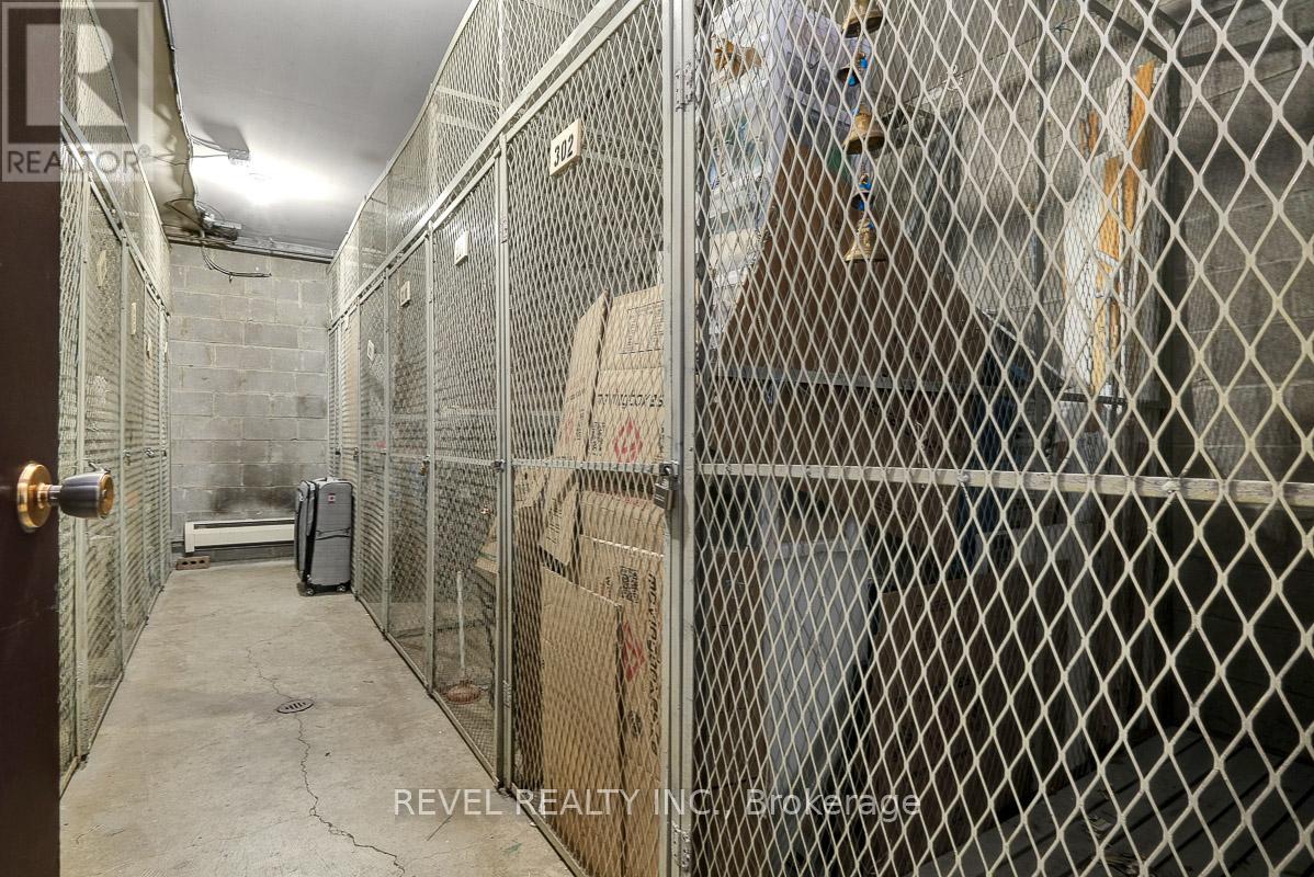 303 - 3100 Carling Avenue