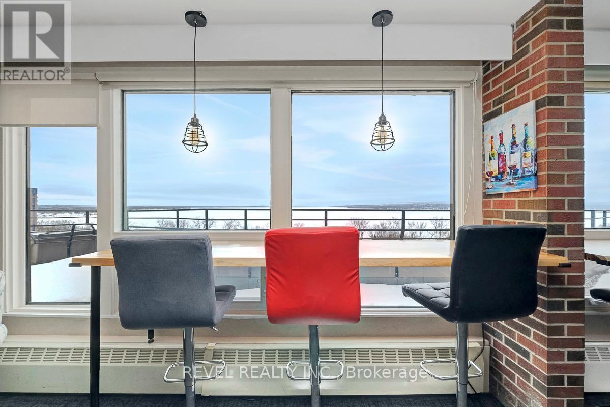 303 - 3100 Carling Avenue