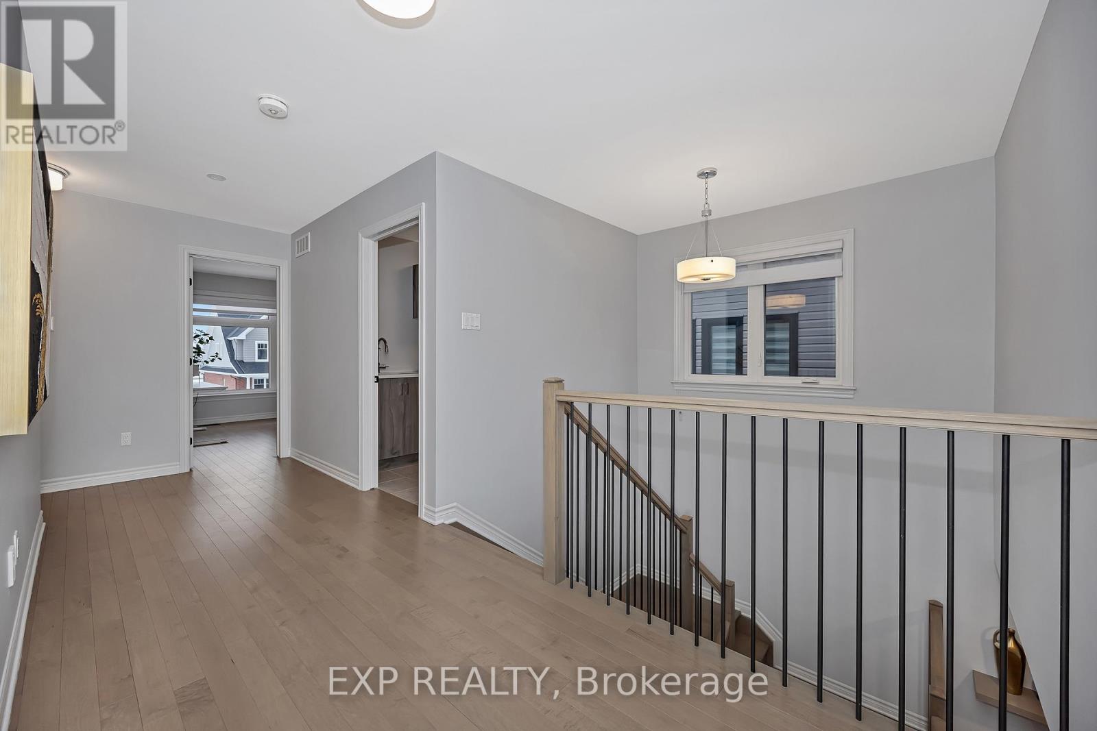 711 Moonflower Crescent