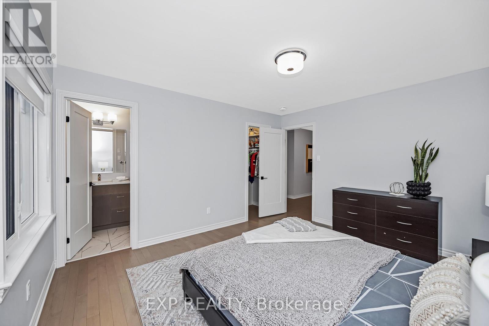 711 Moonflower Crescent