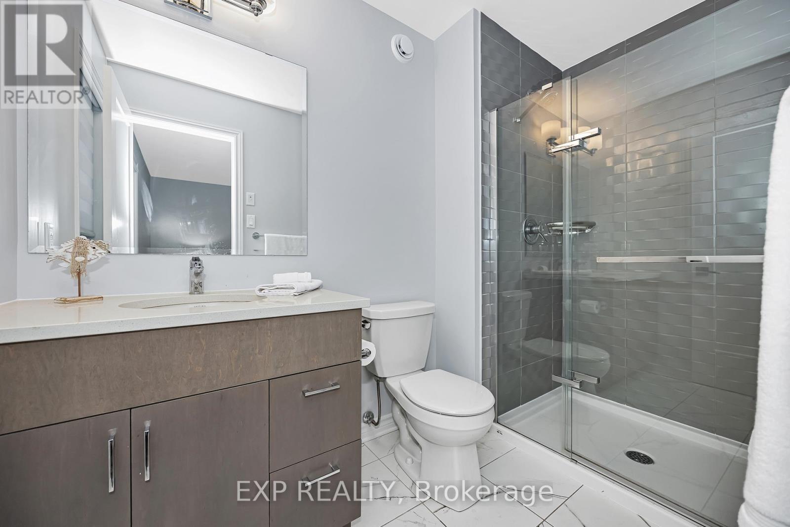 711 Moonflower Crescent