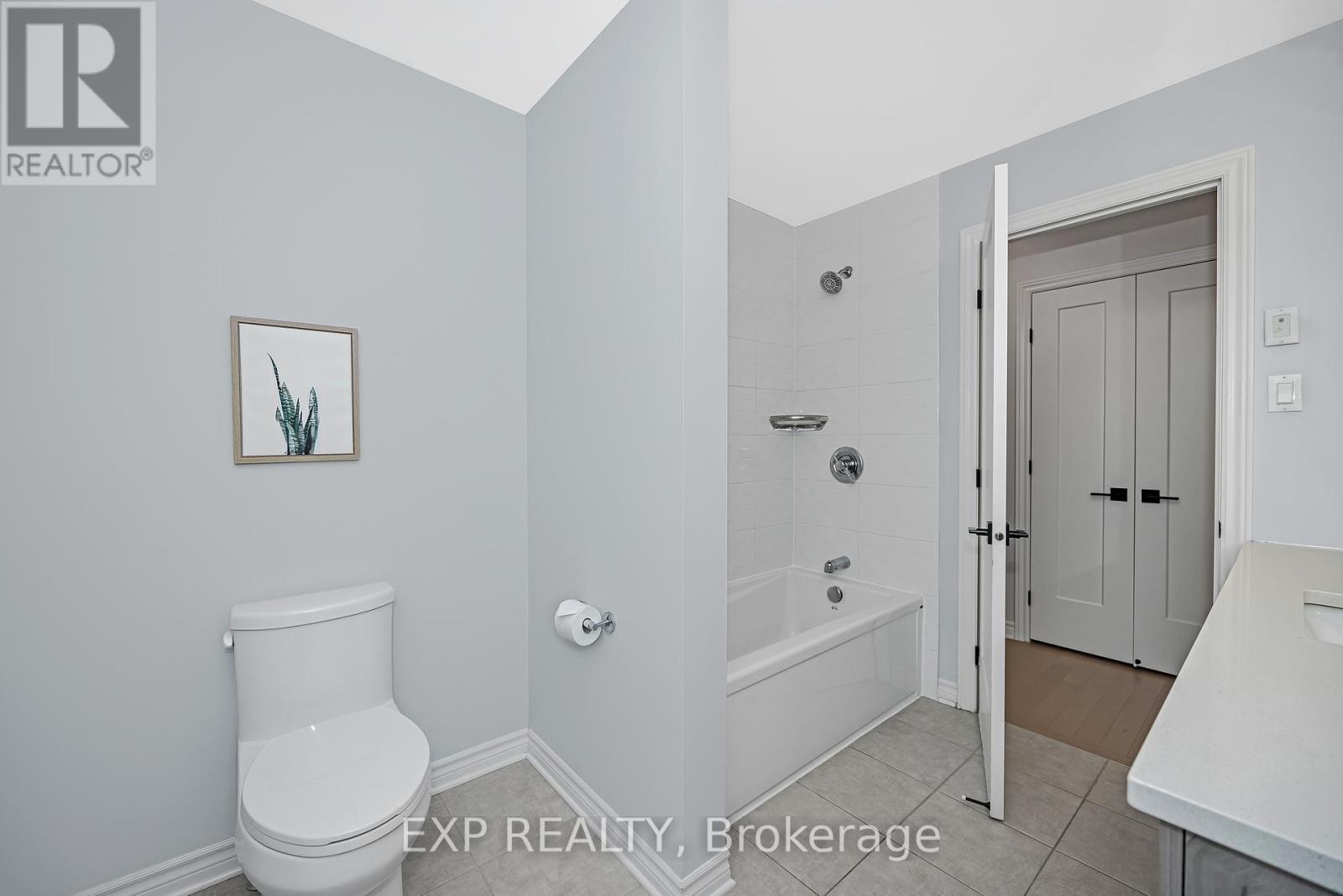 711 Moonflower Crescent