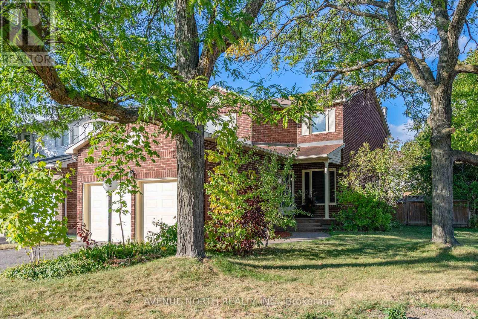 2 Chickasaw Crescent