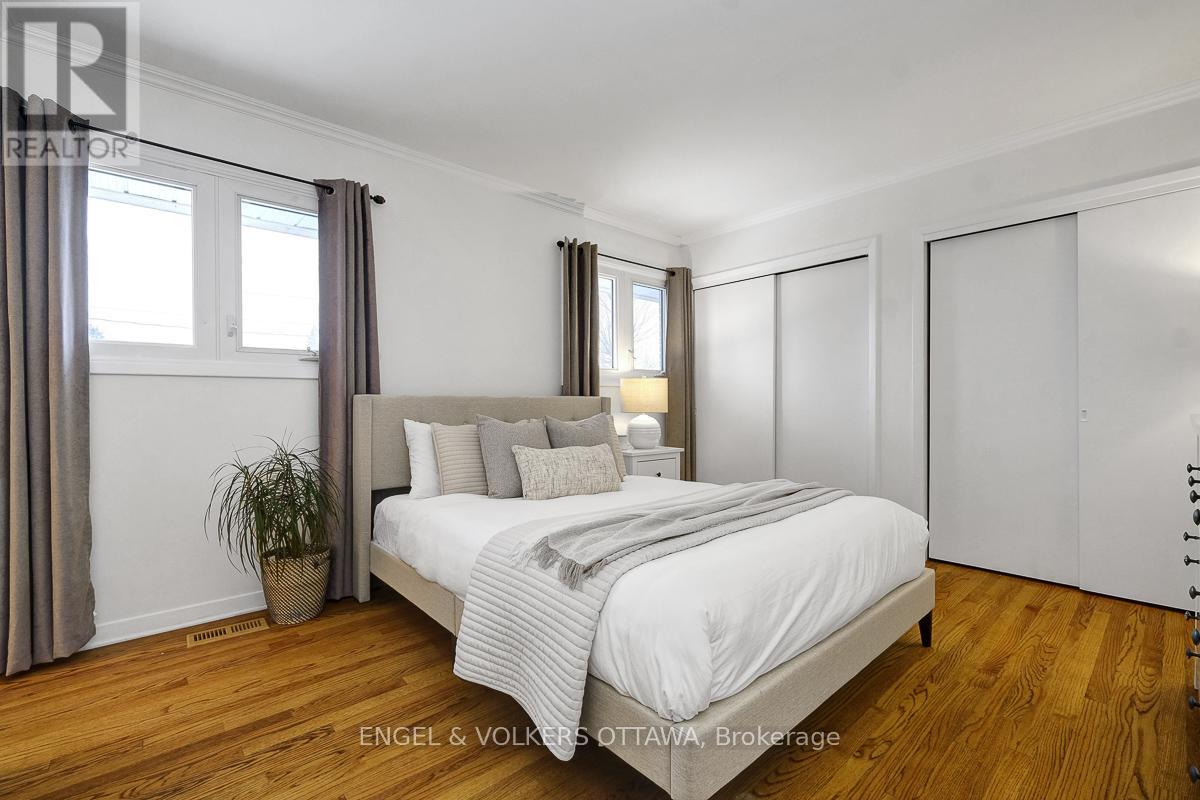 10 Spring Garden Avenue