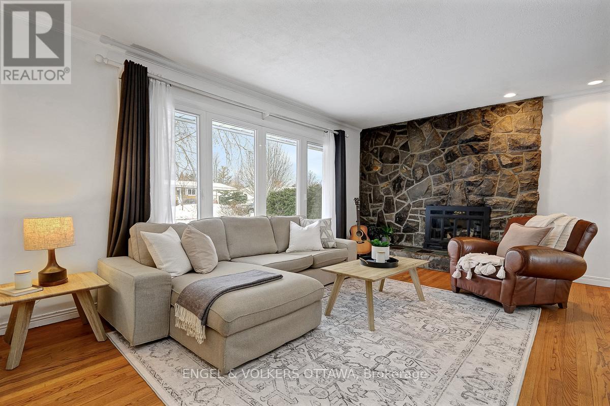 10 Spring Garden Avenue