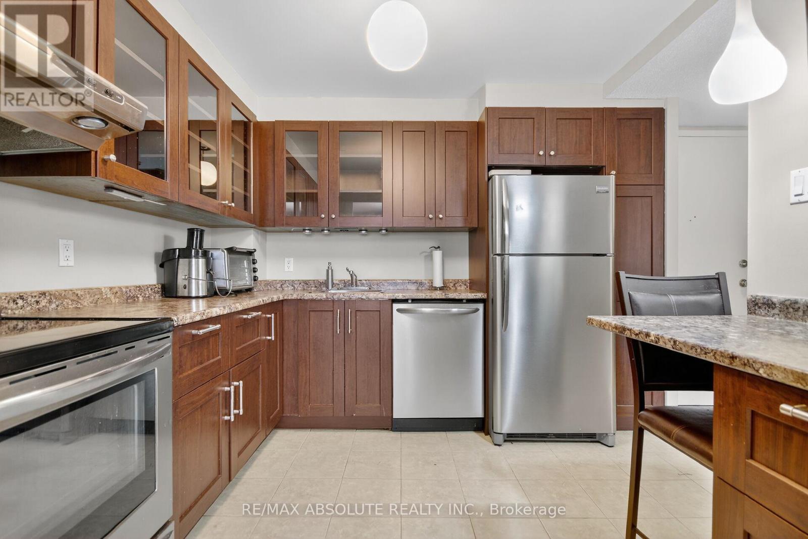 806 - 960 Teron Road