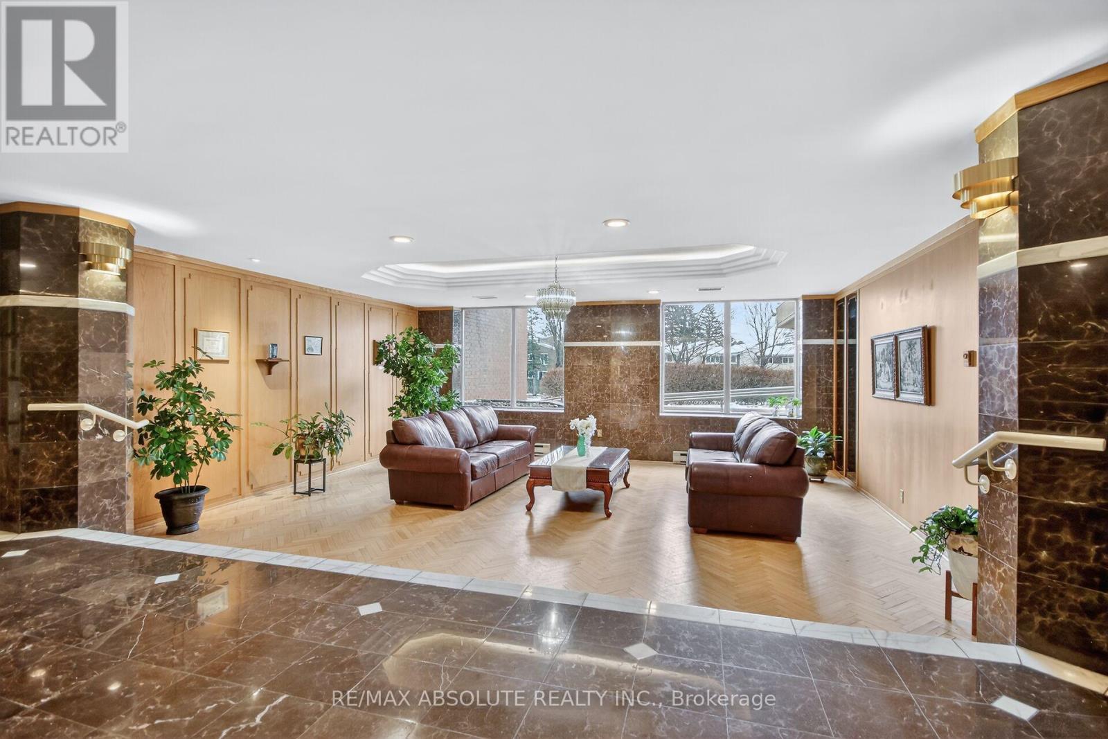 806 - 960 Teron Road