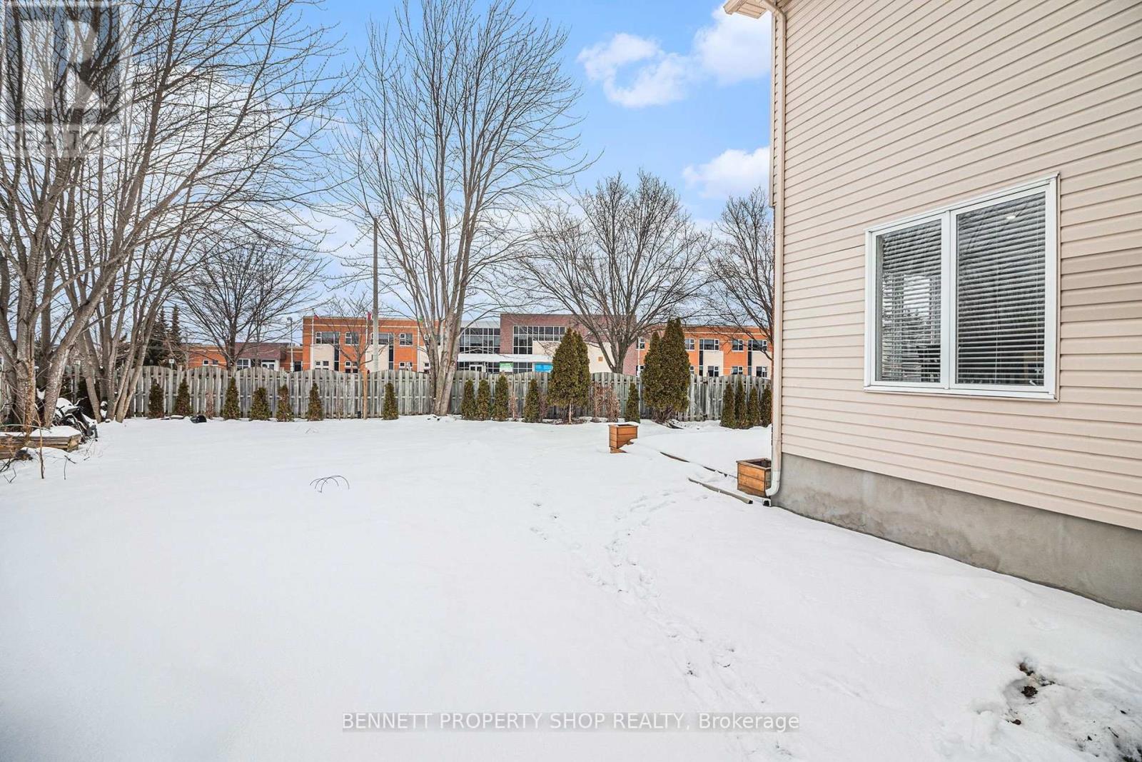 1067 Rocky Harbour Crescent