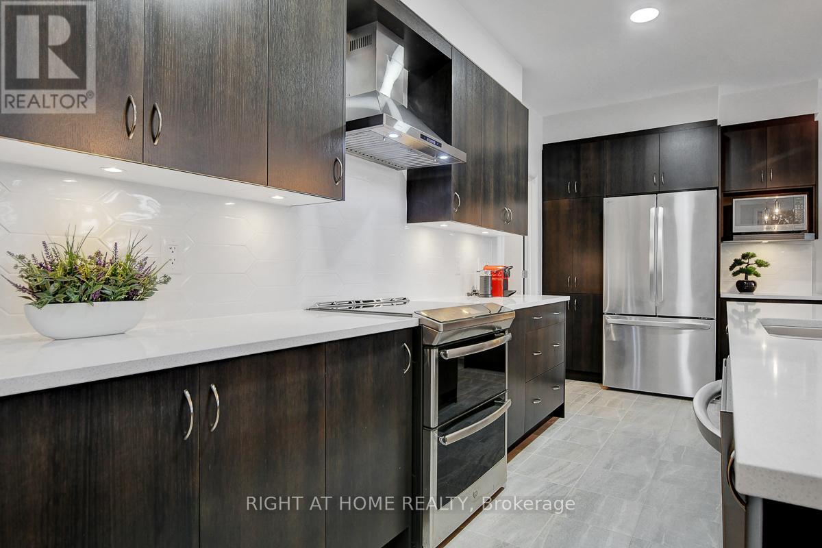 818 Companion Crescent